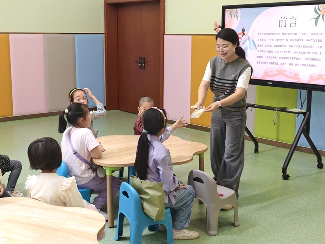 QmNF4NxZS7HF7RWb.jpg QmNF4NxZS7HF7RWb.jpg