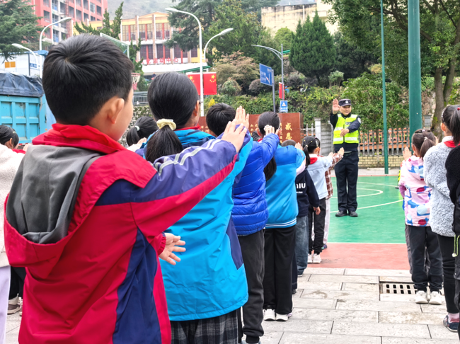 Y55tBCCYAFy2jRhp.png Y55tBCCYAFy2jRhp.png