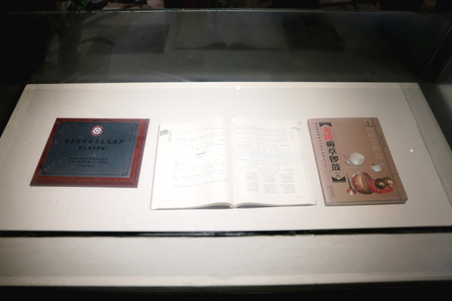 ceHRfA1WDNByxTyf.jpg ceHRfA1WDNByxTyf.jpg