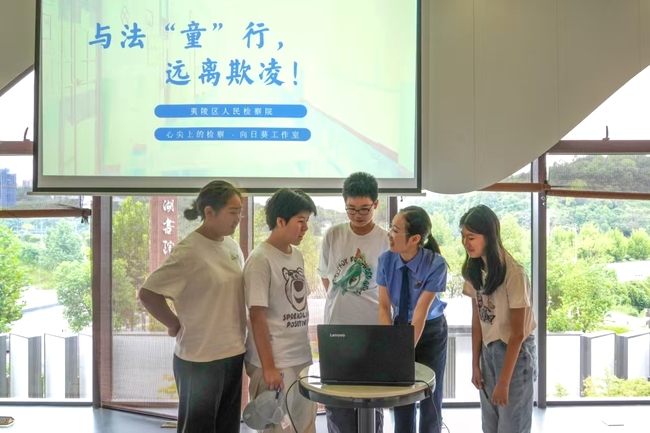 57FBJRTfrCE8GajA.jpg 57FBJRTfrCE8GajA.jpg