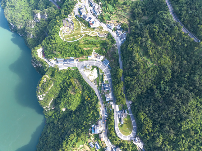 7w8tEs8NMsFkJzXy.jpg 7w8tEs8NMsFkJzXy.jpg