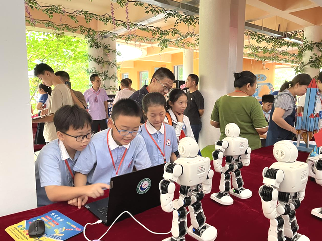 DFTAXmyMXEAft3sz.png DFTAXmyMXEAft3sz.png