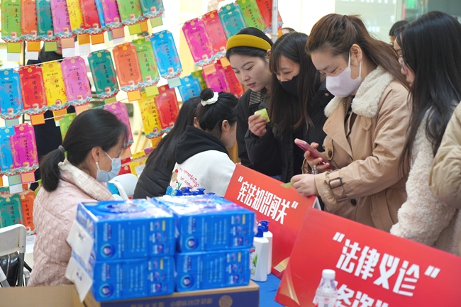 XEBB6sSFJC42PhD3.jpg XEBB6sSFJC42PhD3.jpg