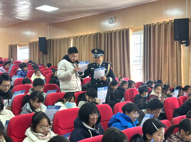 XEZtFwYaWEdcxyWW.png XEZtFwYaWEdcxyWW.png