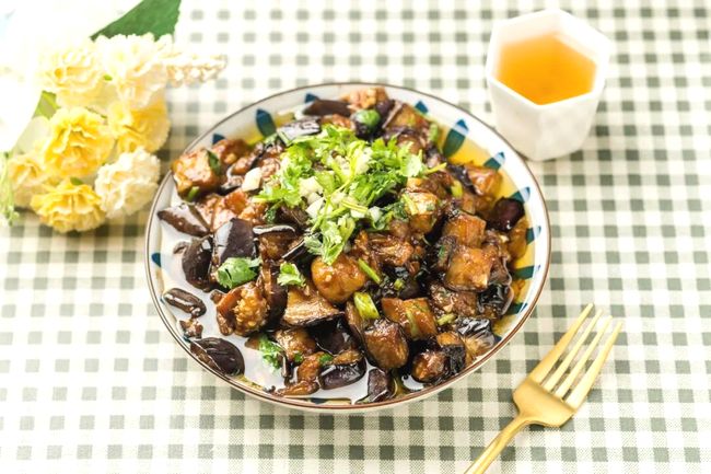 CBteCYA2bw85wrx3.jpg CBteCYA2bw85wrx3.jpg