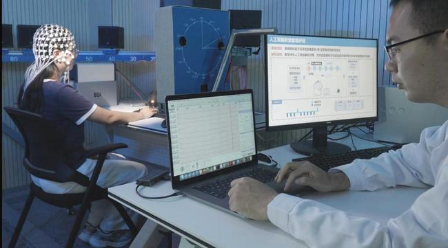 Y8hieP7eXsN5RKbZ.jpg Y8hieP7eXsN5RKbZ.jpg