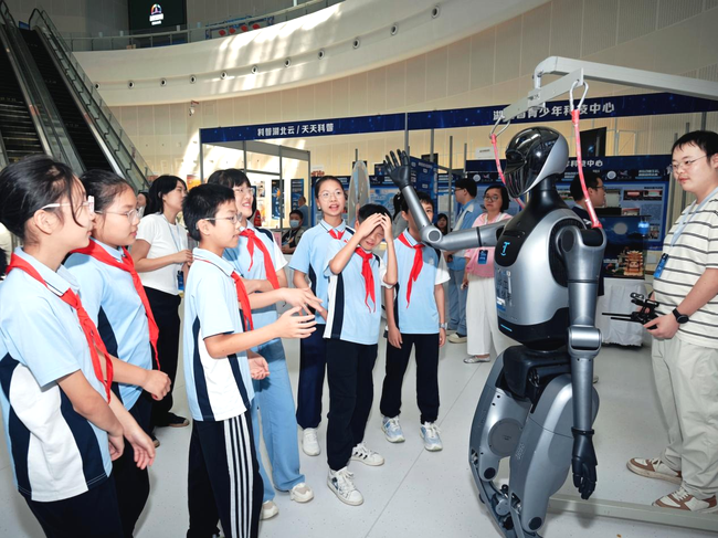 r4se3pA4AEZDcpy5.png