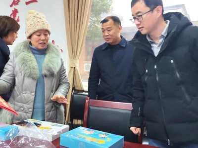 上海捐赠的3D拼图走进夷陵区机关幼儿园